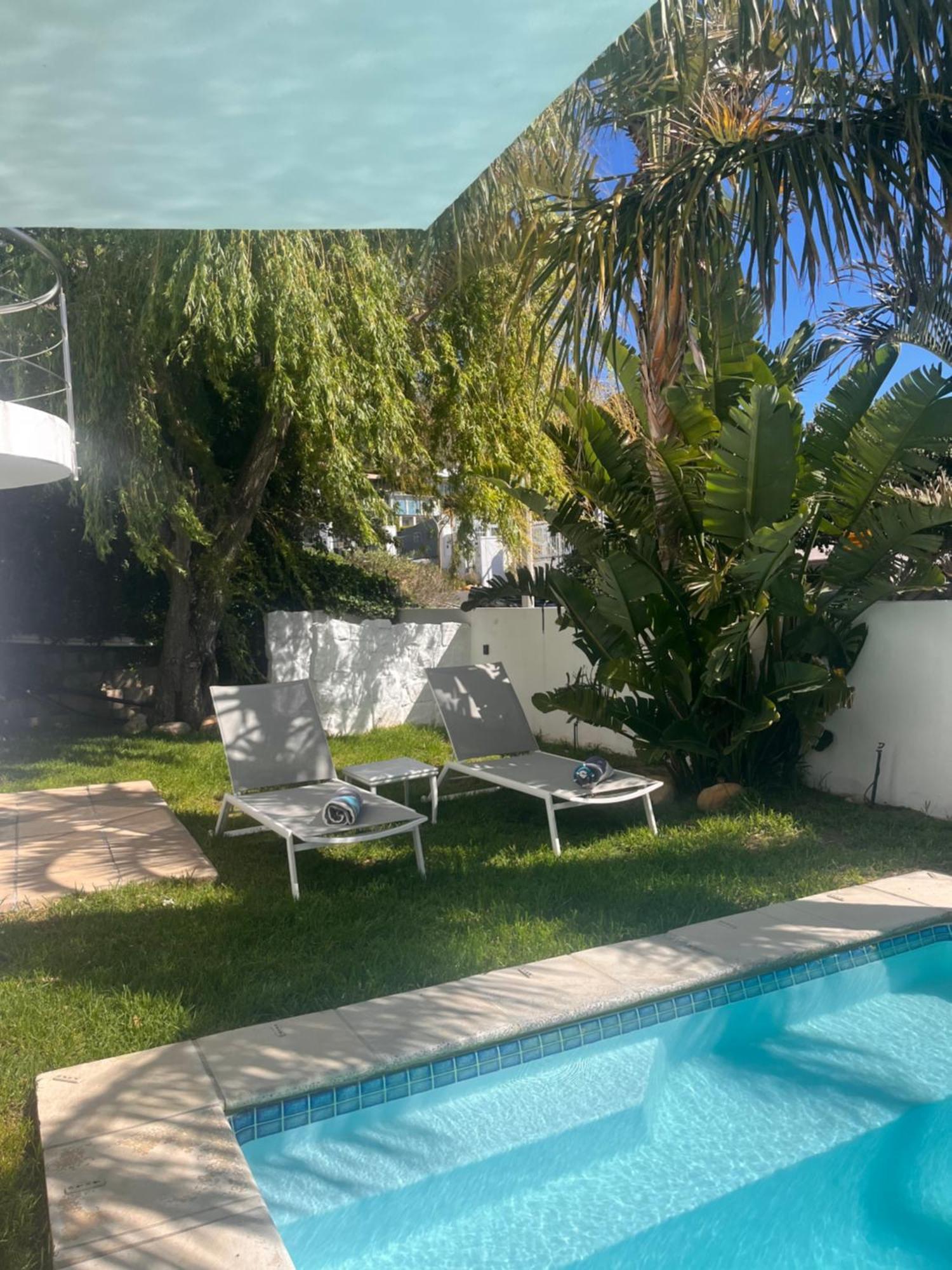 Cozy Camps Bay House With Mountain And Sea View Villa Cape Town Bagian luar foto